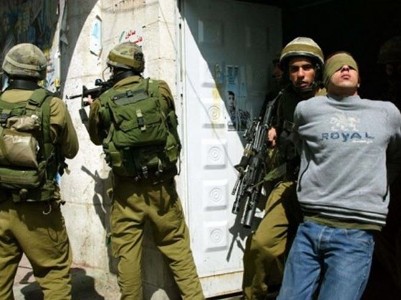 Israeli military arrests 19 Palestinians in West Bank