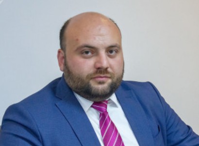 Նոր մարզպետի օրոք քրեաօլիգարխներն ավելի մեծ թափով են աշխատում. Վայոց Ձորի բնակիչները դժգոհ են