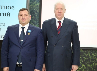 Armenia Investigative Committee Chairman receives awards from Russia, Belarus