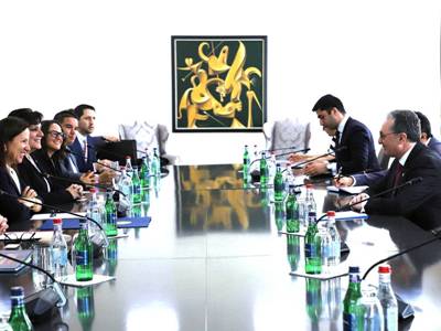Armenia FM receives California Lieutenant Governor