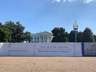 Trump surrounding White House with four-meter fence