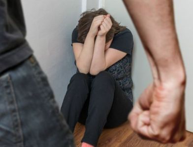 «Առավոտ». «Իմ կնիկն ա, կուզեմ՝ կչռփեմ, կուզեմ՝ քացու տակ կքցեմ». Ոչ մի կոնվենցիա չի հաղթահարի այս «քյարթուությունը»