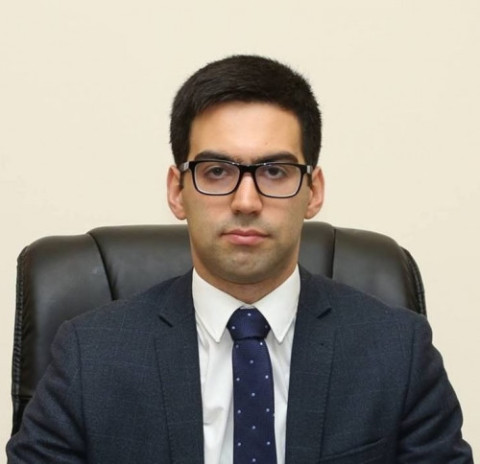 «Ժողովուրդ». Ռուստամ Բադասյանի հետ «Իմ քայլի» փակ հանդիպումը՝ նվիրված Ստամբուլյան կոնվենցիային, թեժ է անցել