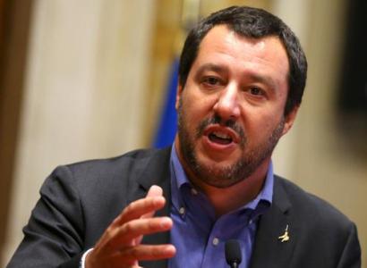 Italy's Interior Minister accused of racism after 'dirty gypsy' comments
