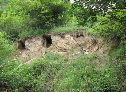 «Արեգունի» դամբարանադաշտը կարող է տուրիստական գրավիչ վայր դառնալ, սակայն այժմ վտանգված է․ Իրենա Քալանթարյան (ֆոտո)