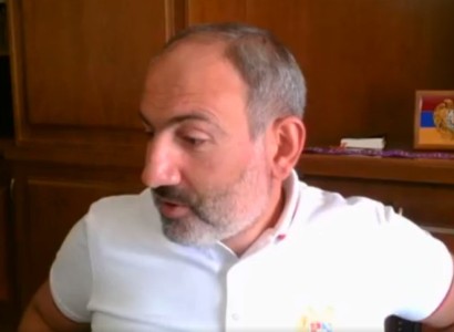 Pashinyan urges women to set up micro enterprises