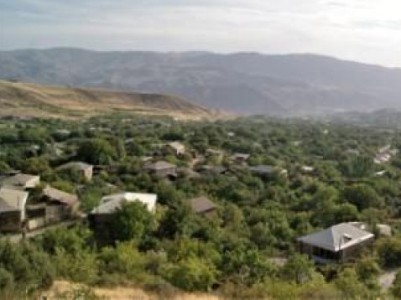 Վայոց Ձորի մարզպետը ժողովրդավարության փաստացի հալածանք է իրականացնում. ՀԲՃ