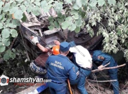 Սյունիքի մարզում КамАЗ-ը գլխիվայր շրջվել է. վարորդը տեղում մահացել է