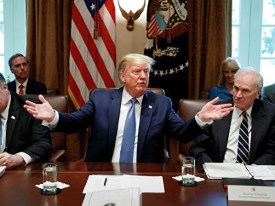 Trump announces resignation of US intelligence deputy head Sue Gordon