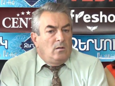 Սեւերն ու սպիտակները, որ լավ քերում ես՝ տակից բոլշեւիկյան կարմիր գույնն է գալիս. Գագիկ Սարուխանյան