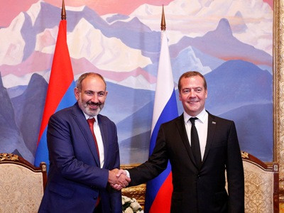 Details on Nikol Pashinyan meeting with Dmitry Medvedev in Kyrgyzstan