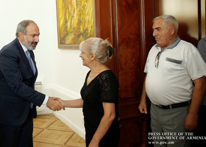 Armenia PM receives relatives of victims of March 1, 2008 events