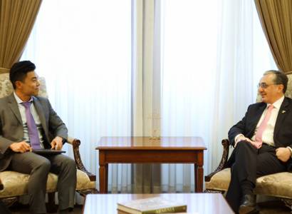 Armenia FM presents stance on Nagorno-Karabakh conflict settlement to Moody's delegation