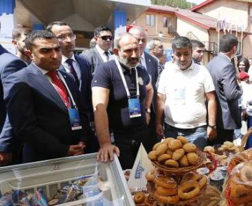 Newspaper: Decision not to invite Gagik Tsarukyan to Kotayk Province economic forum was political?