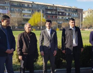 «Հրապարակ». Թեժ մրցակցություն՝ Արտաշատի ավագանու համար. Աբրահամյաններն էլ են որոշել հետ չմնալ