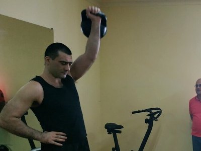 «Նուբարաշեն» ՔԿՀ-ում դատապարտյալները ծանրաքար են հրել. Հաղթողներին պատվոգրեր են հանձնվել