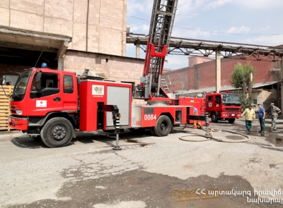 Սառնարանների պահեստում բռնկված հրդեհը 5 օր անց մարվել է (ֆոտո)