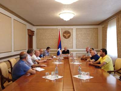 Բակո Սահակյանը խորհրդակցություն է հրավիրել Ստեփանակերտի ջրամատակարարման խնդիրների շուրջ