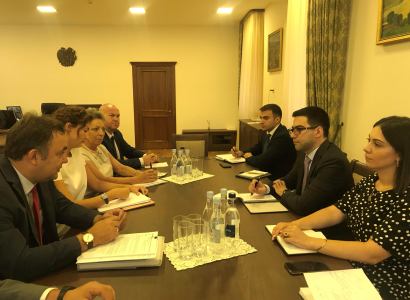 Armenian justice minister, OSCE reps discuss issues on fight against corruption