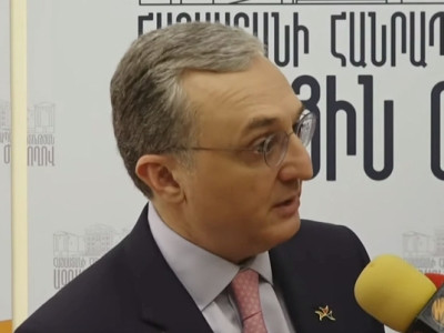 Armenia FM on Pashinyan's absence from upcoming WWII anniversary events in Poland