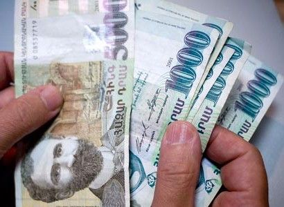 Պլաստմասե տակառից 155.000 դրամ էր գողացել
