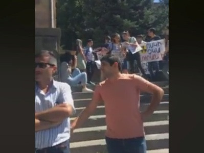 Վայքեցիները դեմ են Վայքում հանքերի շահագործման քննարկումներին. Նրանք ստորագրահավաք են սկսել (վիդեո)