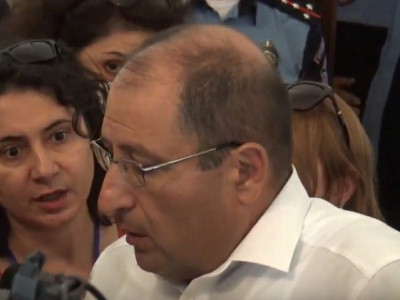 Դատավորը Քոչարյանի խափանման միջոցի հարցը պարտավոր էր քննել մինչեւ դատավարությունը սկսելը. Ալումյան