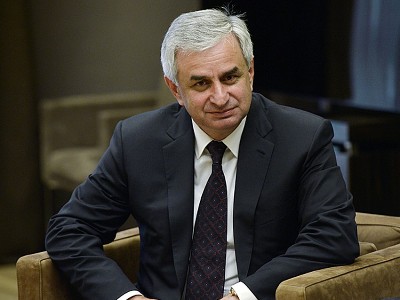 Abkhazia presidential candidates accuse each other of intimidating Armenians