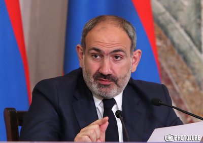 «Ժողովուրդ». Փաշինյանը կշտամբել է իր թիմակիցներին կարեւոր իրադարձությունները «ականջի հետեւ» գցելու համար