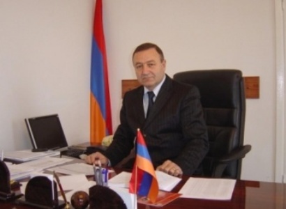 Երեւանում թալանել են Արմավիրի նախկին մարզպետ Աշոտ Ղահրամանյանի որդու Volkswagen Tuareg-ը