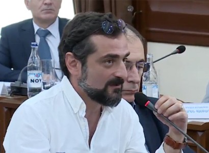 Եթե մի հոգի կա, որ արժանի է այս քաղաքում արձանի, Գրիգոր Հասրաթյանն է. Արսեն Կարապետյան