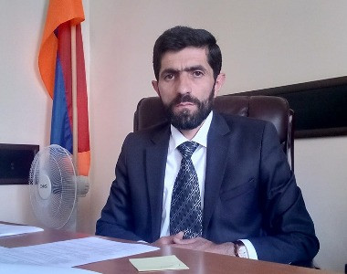 «Ով ինձ զոմբի կասի, իրա...». Ավան վարչական շրջանի ղեկավարի տեղակալ