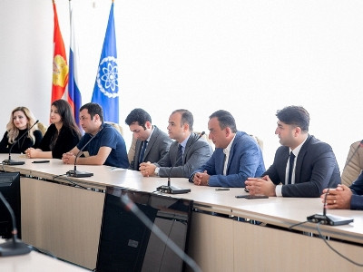Armenia High Commissioner for Diaspora Affairs meets with Armenians of Obninsk