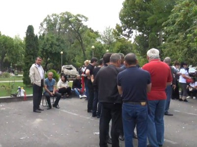 Kocharyan supporters hold protests