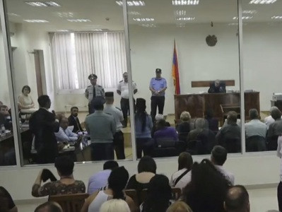 Օրբելյանը ակնարկեց, որ դատավորին տարբեր անձինք այցելել են Քոչարյանի հարցով