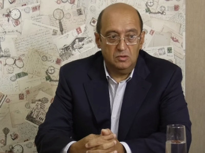 Փաշինյանը պատրաստվում է կոշտ գործելակերպի, եւ իրեն պետք են ավելի հավատարիմ մարդիկ ուժային կառույցներում. Հակոբյան