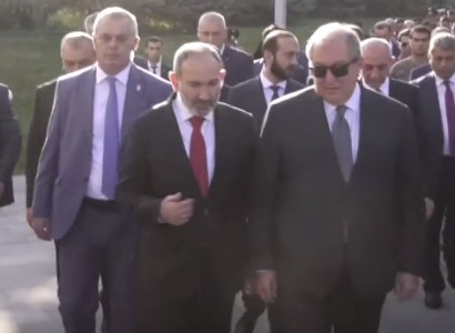 «Տրենաժոր էի գնում». Փաշինյանը և Սարգսյանը Եռաբլուրուրում խոսում են դիետայի եւ չաղանալու մասին