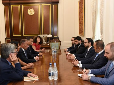 Տիգրան Ավինյանը Ուրբասեր ընկերության պատվիրակության հետ քննարկել է բիզնես եւ ներդրումային միջավայրի բարելավման հարցը