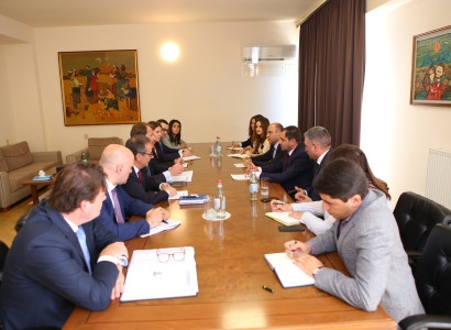 Armenian official receives EBRD delegation
