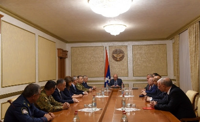 Artsakh President signs decree conferring military rank of lieutenant-general to Artsakh Defense minister