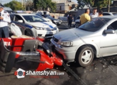 Երևանում բախվել են Mitsubishi-ն, BMW-ն, Opel-ն ու Honda մոպեդը. կան վիրավորներ