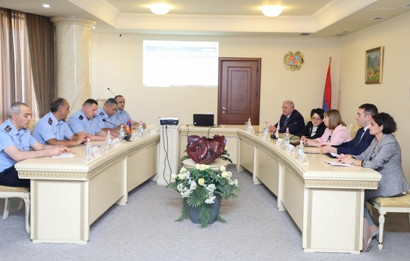 Տեղի է ունեցել «Էլեկտրոնային նախաքննություն» ծրագրի «էլեկտրոնային գրադարան» բաժնի շնորհանդեսը. ՔԿ