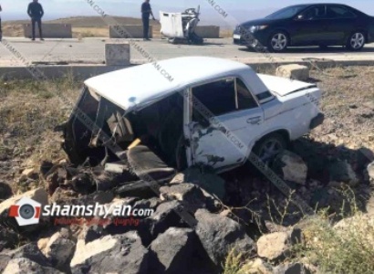Խոշոր վթար Երևան-Գյումրի ճանապարհին․ 06-ը երկու մասի է բաժանվել