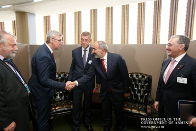 Armenia, Czech Rep. PMs discuss bilateral cooperation