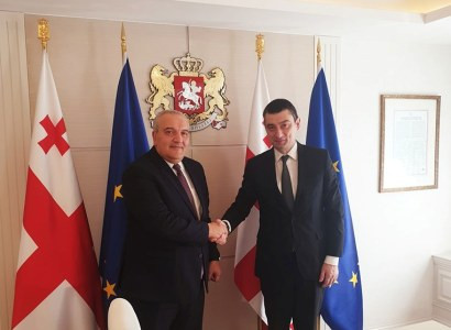 Armenia Ambassador meets with Georgia PM