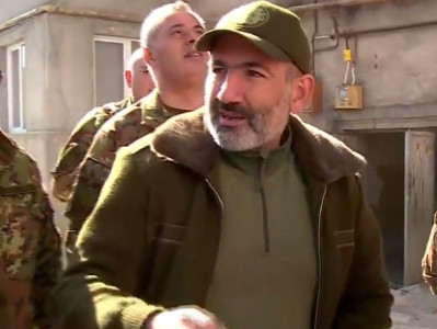 Armenia premier at Sisian town