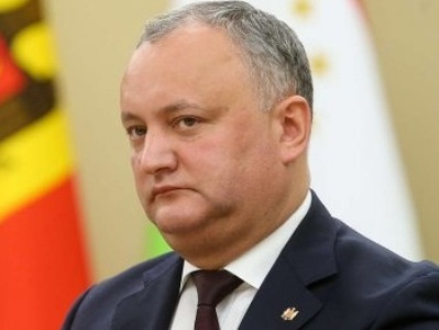 Moldova president arrives in Armenia