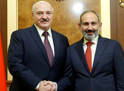 Nikol Pashinyan meets Belarusian President Alexander Lukashenko (PHOTOS)