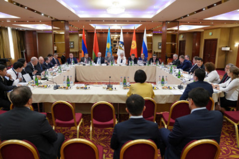 Yerevan hosts second meeting of EEU member states' transport sector council