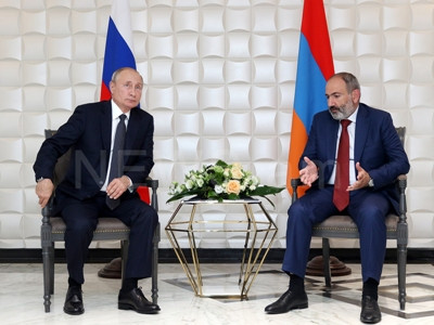 Armenia PM, Russia President discuss wide range of issues of bilateral interest